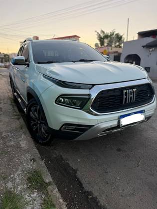 FIAT TORO 2.0 16V TURBO DIESEL RANCH 4WD AT9 FIAT TORO 2.0 16V TURBO DIESEL RANCH 4WD AT9